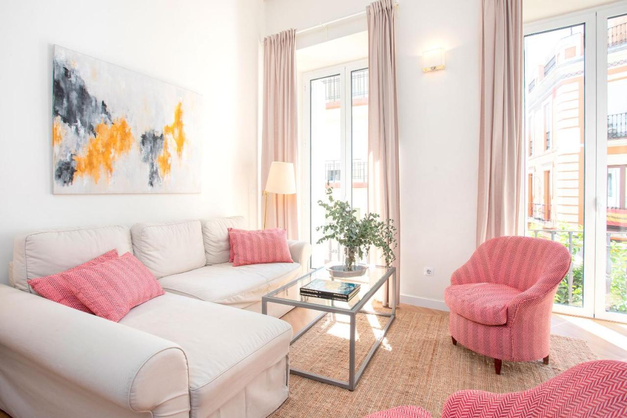 Genteel Home Zaragoza Siviglia Esterno foto
