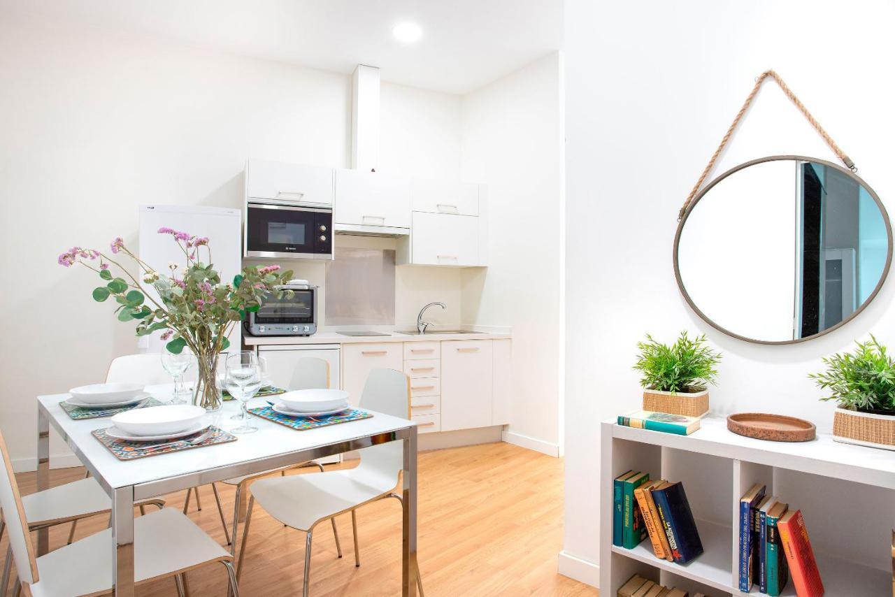 Genteel Home Zaragoza Siviglia Esterno foto
