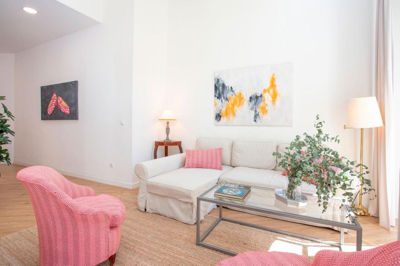 Genteel Home Zaragoza Siviglia Esterno foto