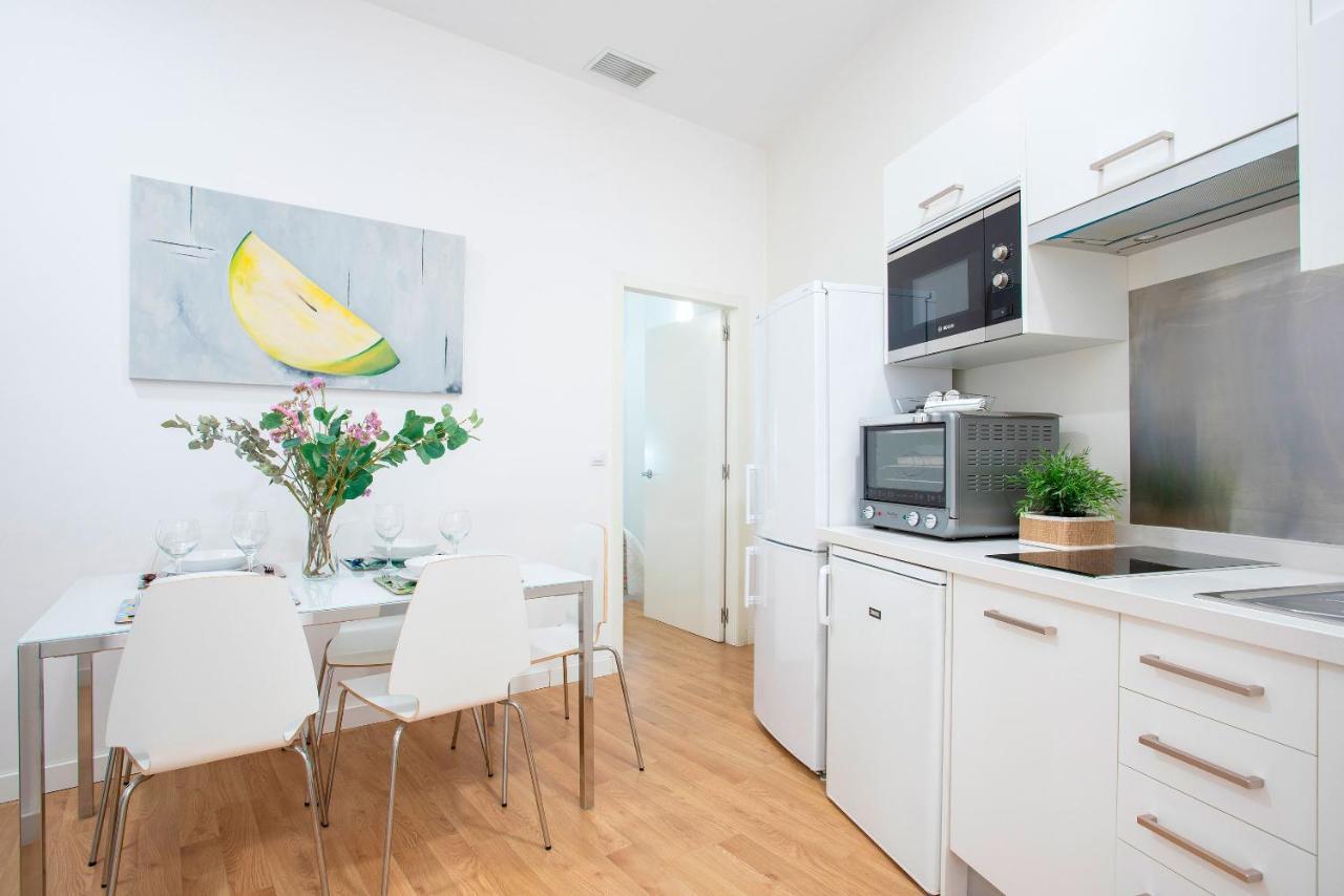 Genteel Home Zaragoza Siviglia Esterno foto
