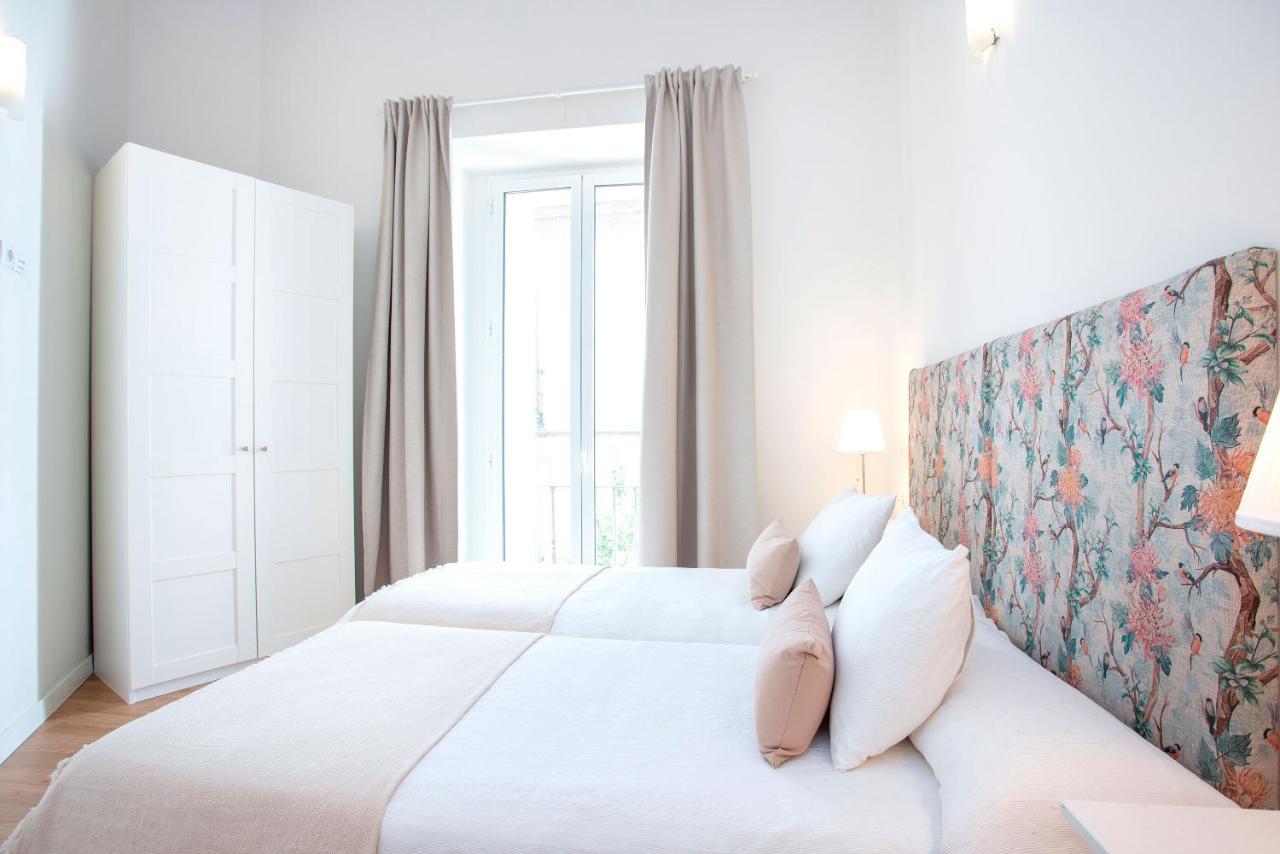 Genteel Home Zaragoza Siviglia Esterno foto