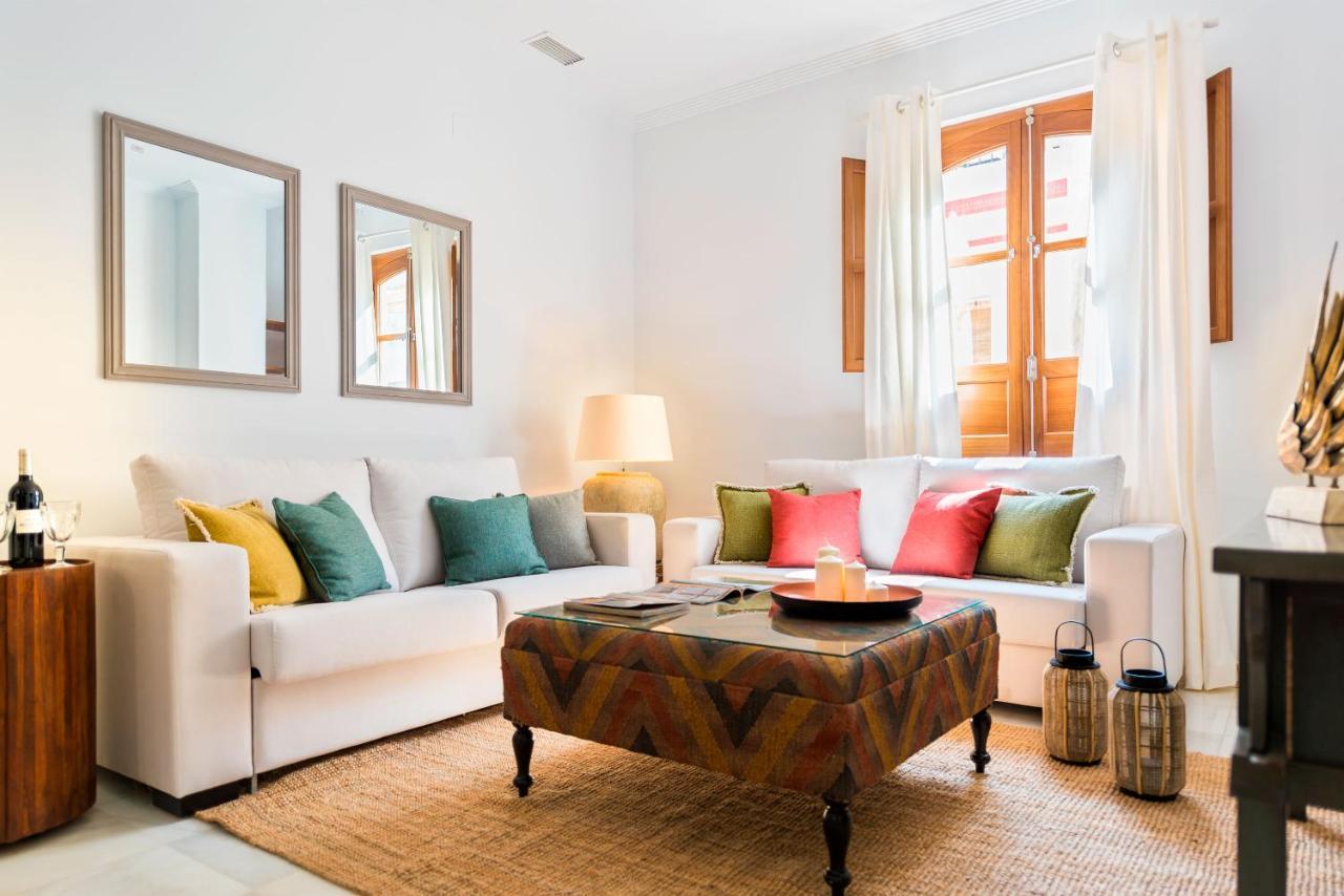 Genteel Home Zaragoza Siviglia Esterno foto
